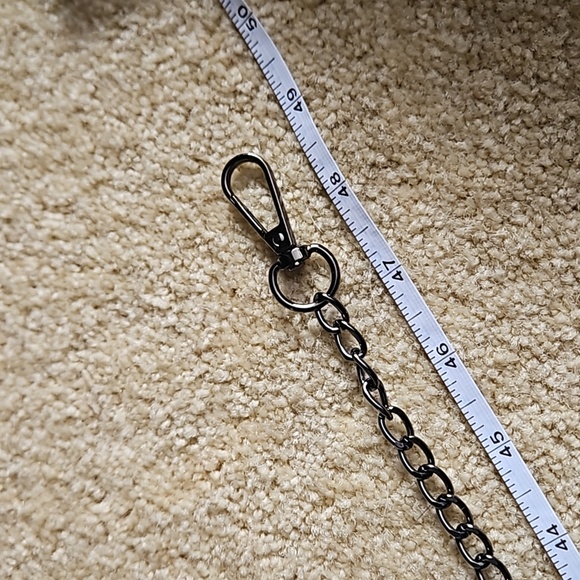 Clasp Purse - Picture 10 of 10